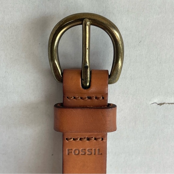 Fossil Women’s Size Medium Tan Leather Belt with Stitching - Picture 5 of 8